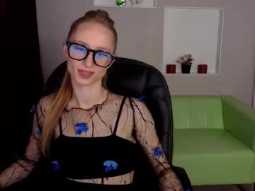 Duimovochka Chaturbate stream image from October 28, 2025