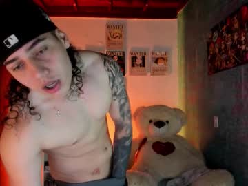 Stivens_Muscle Chaturbate stream image from October 28, 2025