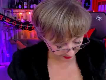 Sugarvi Chaturbate stream image from October 28, 2025