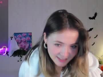 Aiklynne Chaturbate stream image from October 28, 2025