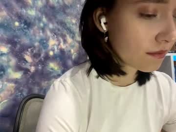 Azaleegansen Chaturbate stream image from October 28, 2025