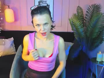 Brandipoetic Chaturbate stream image from October 28, 2025