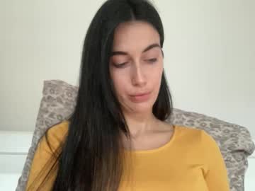 Cute_Kriss94 Chaturbate stream image from October 28, 2025