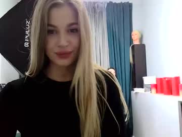 Mia6824548 Chaturbate stream image from October 28, 2025
