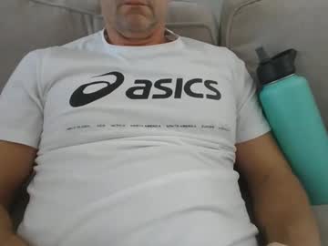 Swimfit49 Chaturbate stream image from October 28, 2025