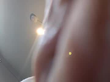 Andrewwhitby Chaturbate stream image from October 28, 2025