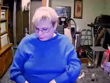 Beverlyqcynia stream image from October 28, 2025