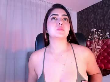 Dannastaar Chaturbate stream image from October 28, 2025