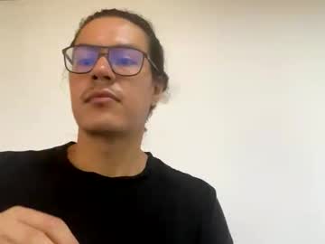 Tarzanylobo Chaturbate stream image from October 28, 2025