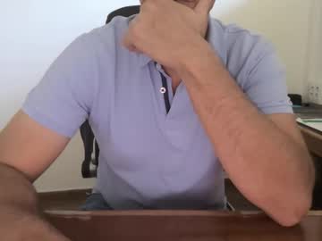 Yo47 Chaturbate stream image from October 28, 2025