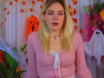 Gracecaldwell Chaturbate stream image from October 28, 2025