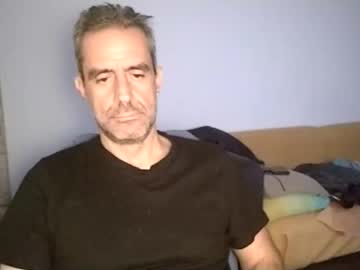 Zenikk Chaturbate stream image from October 28, 2025