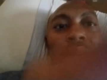 Aquarianzeus Chaturbate stream image from October 28, 2025