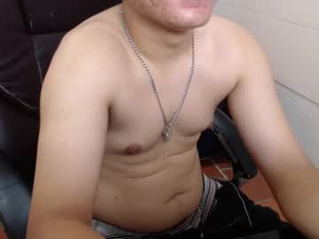 Dondanys Chaturbate stream image from October 28, 2025