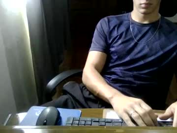 Eumesmo03 Chaturbate stream image from October 28, 2025