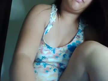 Xxyummiee_69xx Chaturbate stream image from October 28, 2025