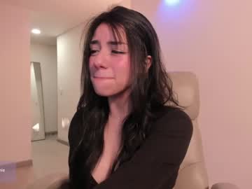 Melanie_Owo Chaturbate stream image from October 28, 2025