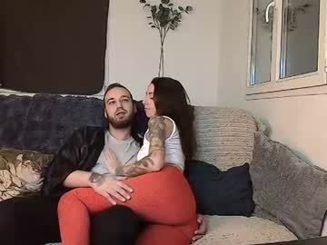 Little_Colline Chaturbate stream image from October 28, 2025