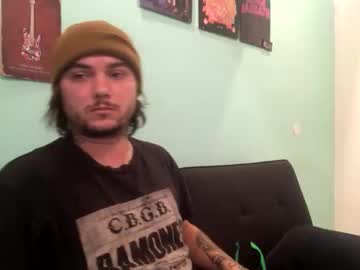 Lovelove9915 Chaturbate stream image from October 28, 2025