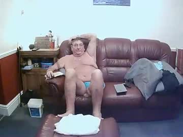 Maxi_Johnes Chaturbate stream image from October 28, 2025