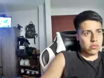 Julius_420pgl Chaturbate stream image from October 29, 2025