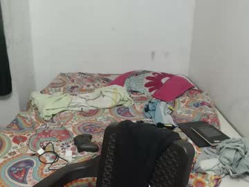 Dioni_Soe Chaturbate stream image from October 29, 2025