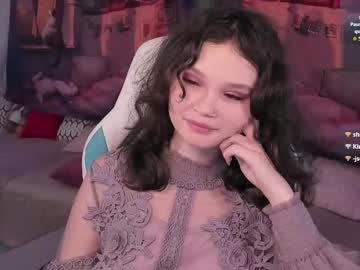 Emilychaves Chaturbate stream image from October 29, 2025