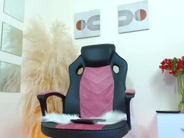 Hotmathewv Chaturbate stream image from October 29, 2025