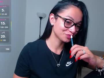 Serenesophi Chaturbate stream image from October 29, 2025