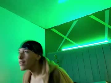 Andreuw_Wolf Chaturbate stream image from October 29, 2025
