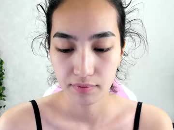 Kira_Lilian Chaturbate stream image from October 29, 2025