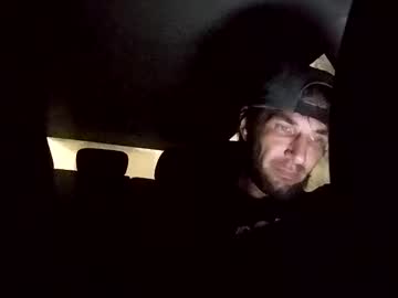 Bigwalkdog420 Chaturbate stream image from October 29, 2025