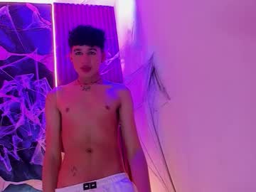 Kings_And_Secrets Chaturbate stream image from October 29, 2025