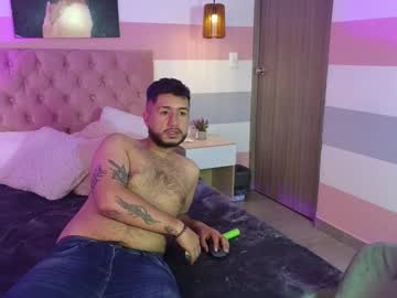 Shaggybennett Chaturbate stream image from October 29, 2025