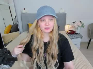 Stacy_Starrrr Chaturbate stream image from October 29, 2025