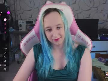 Thetrixy Chaturbate stream image from October 29, 2025
