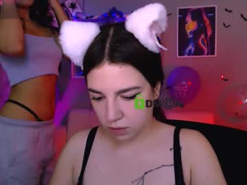 Justcamila_ Chaturbate stream image from October 29, 2025