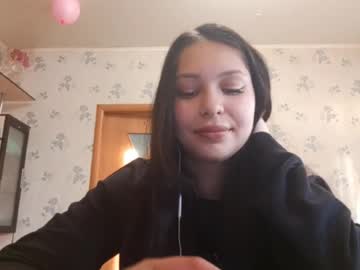 Laticialoughry Chaturbate stream image from October 29, 2025