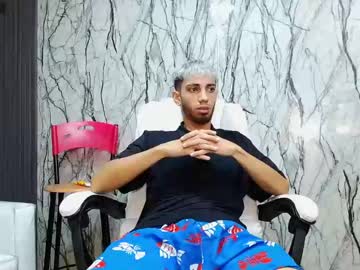 Gregori_Latin19 Chaturbate stream image from October 29, 2025