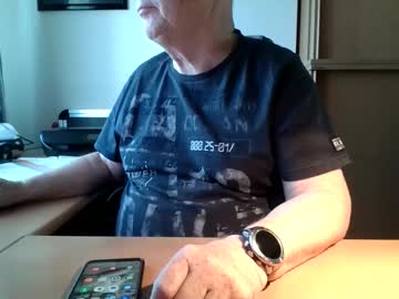 Bizzarro57 Chaturbate stream image from October 29, 2025