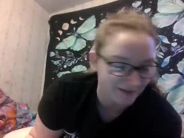 Kaybug98 Chaturbate stream image from October 29, 2025