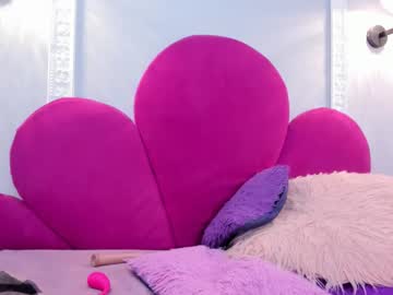 Bonniie_22 Chaturbate stream image from October 29, 2025