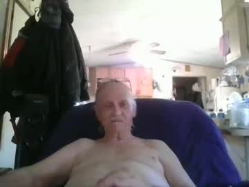 Russell189161 Chaturbate stream image from October 29, 2025