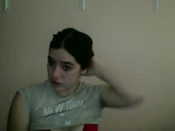 Zoe_Mill33r Chaturbate stream image from October 29, 2025
