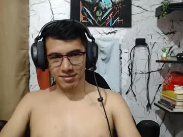 Noah_89r Chaturbate stream image from October 29, 2025