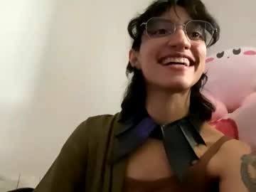 Tinyhairycherry Chaturbate stream image from October 29, 2025