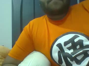 Brownhunk698 Chaturbate stream image from October 29, 2025