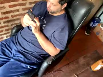 Evaluz93 Chaturbate stream image from October 29, 2025