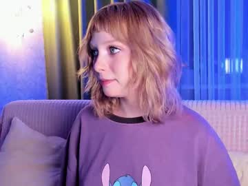 Eves_Eyes Chaturbate stream image from October 29, 2025