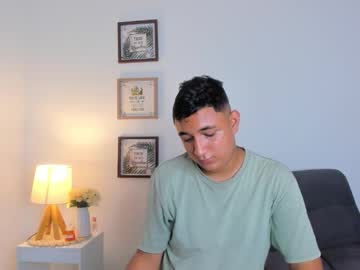 Gaael_X Chaturbate stream image from October 29, 2025
